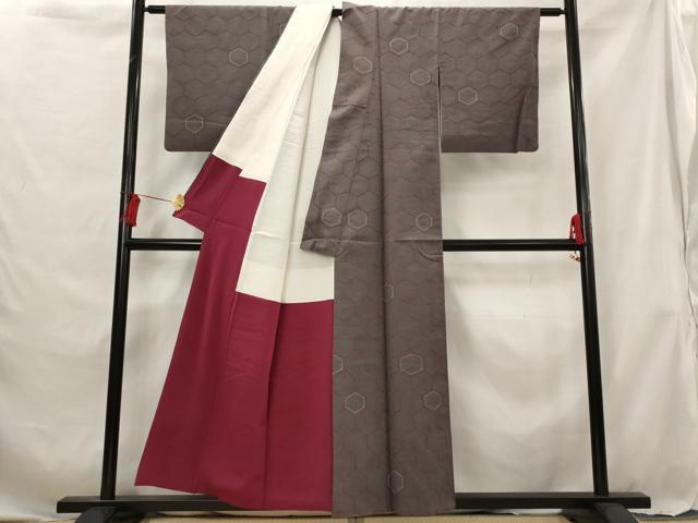 平和屋着物■上質な紬 刺繍 刺し子 亀甲文 正絹 逸品 AABG6900st