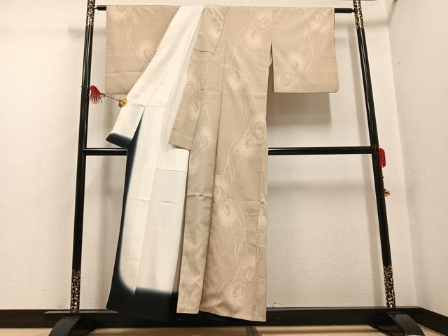 平和屋着物●本塩沢 110亀甲 舞蝶文 正絹 逸品 AABG7126ph