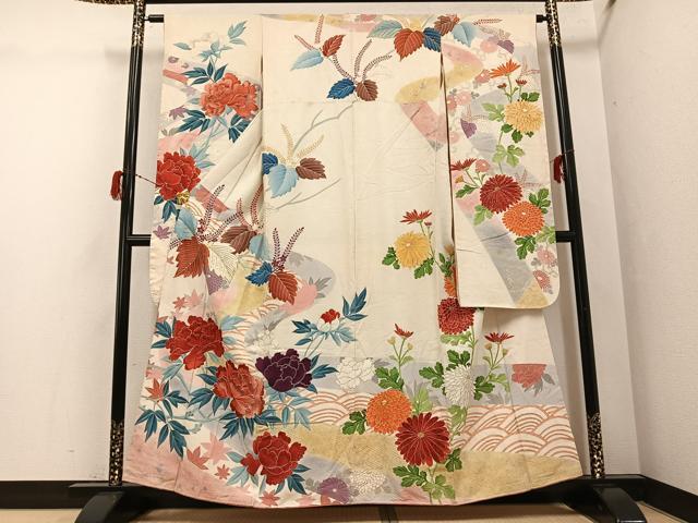 平和屋着物●セミアンティーク 振袖 駒刺繍 草花文 金彩 正絹 逸品 AABG7556ph