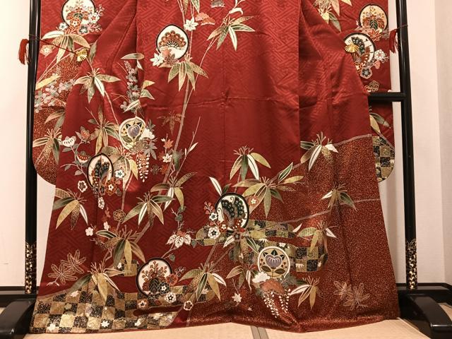 平和屋着物●豪華振袖 駒刺繍 花蝶文 金彩 正絹 逸品 AABG7563ph