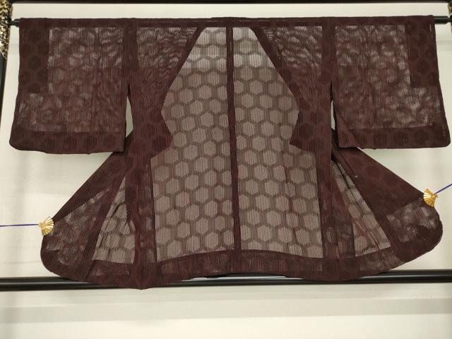 平和屋着物▽道行コート スリーシーズン 春夏秋 塵除け 亀甲文 黒地 正絹 逸品 AABG7676ck