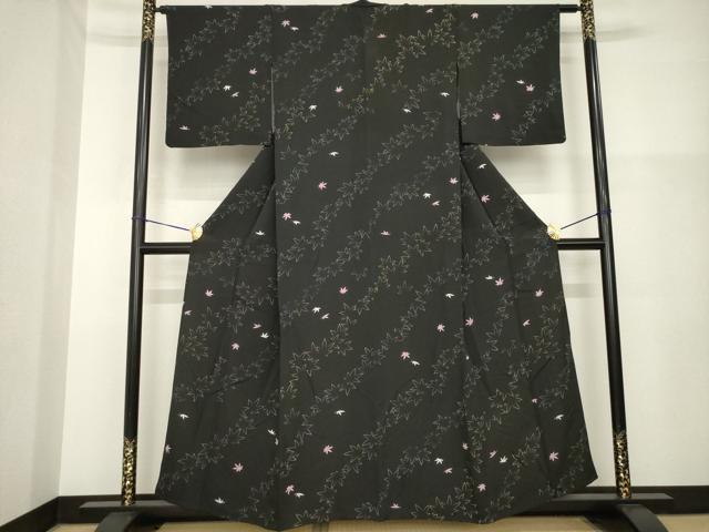 平和屋着物▽上質な小紋 単衣 楓文 黒地 正絹 逸品 AABG8447ck