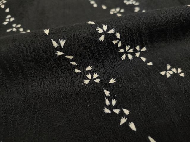 平和屋着物▽上質な小紋 単衣 舞桜文 黒地 丹後ちりめん 正絹 逸品 AABG8477ck
