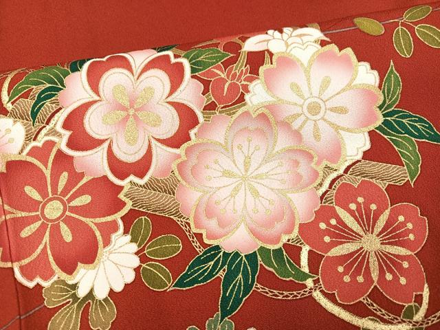 平和屋着物●豪華振袖 駒刺繍 花蝶文 暈し染め 金彩 正絹 逸品 AABG8514ph