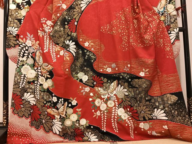平和屋着物●豪華振袖 花蝶文 金彩 正絹 逸品 AABG8521ph