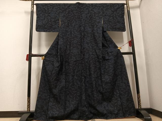 平和屋着物●本場結城紬 重要無形文化財 100亀甲 草花文 正絹 逸品 未使用 AABG8556ph