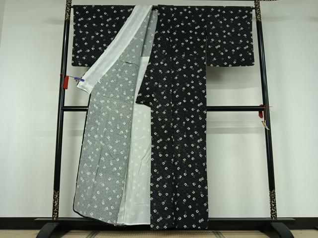 平和屋着物▽上質な小紋 単衣 舞花文 黒地 金彩 正絹 逸品 AABG8754jh