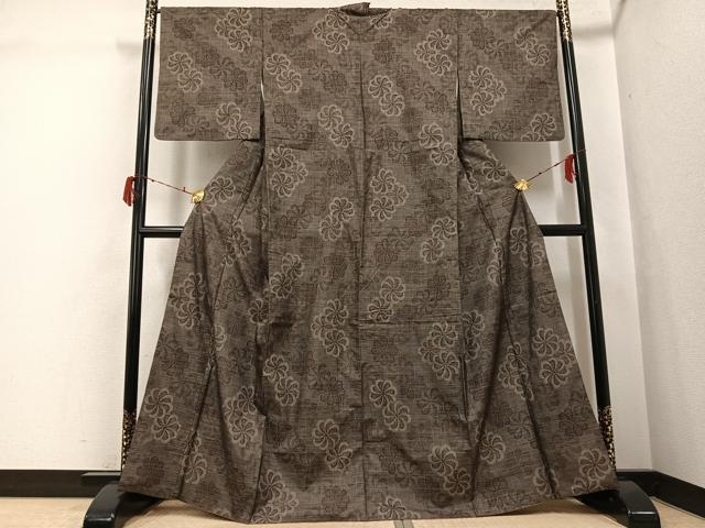 平和屋着物●本場大島紬 カタス9マルキ ねじ花 正絹 逸品 AABG9053ph
