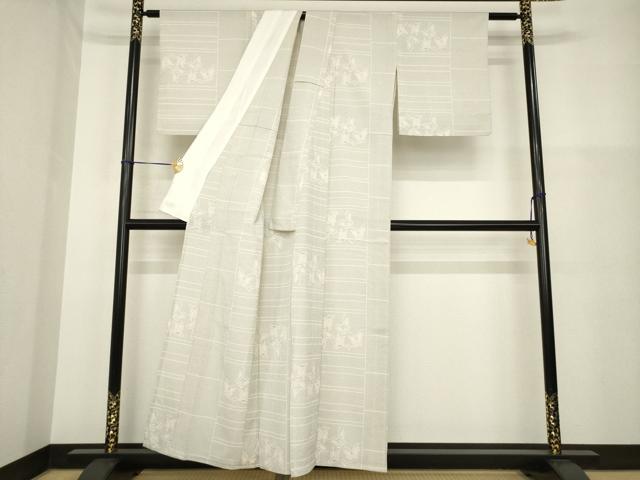 平和屋着物▽本塩沢 単衣 110亀甲 舞蝶文 正絹 逸品 AABG9286ck