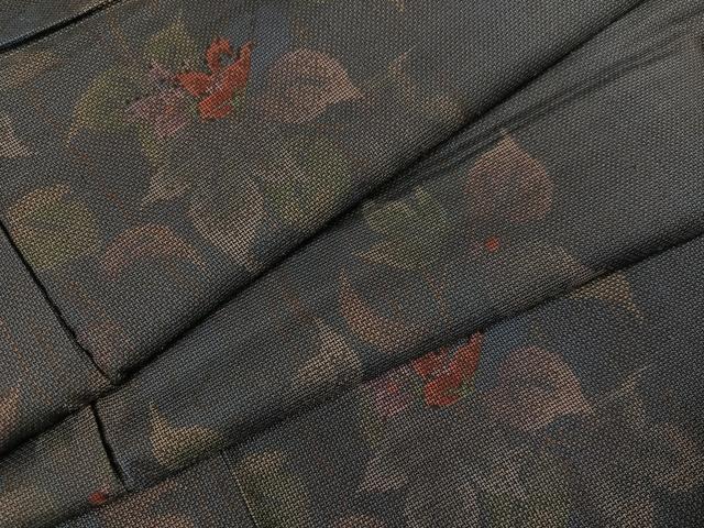 平和屋着物●本場大島紬 カタス9マルキ 草花間道 正絹 逸品 未使用 AABG9588ph