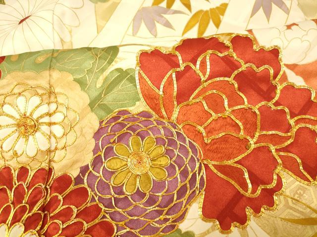 平和屋着物■訪問着 駒刺繍 草花雲取り文 金彩 正絹 逸品 AABG9771fw