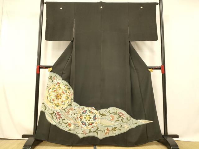 平和屋着物■豪華黒留袖 駒刺繍 正倉院更紗花文 金彩 正絹 逸品 AABG9803fw