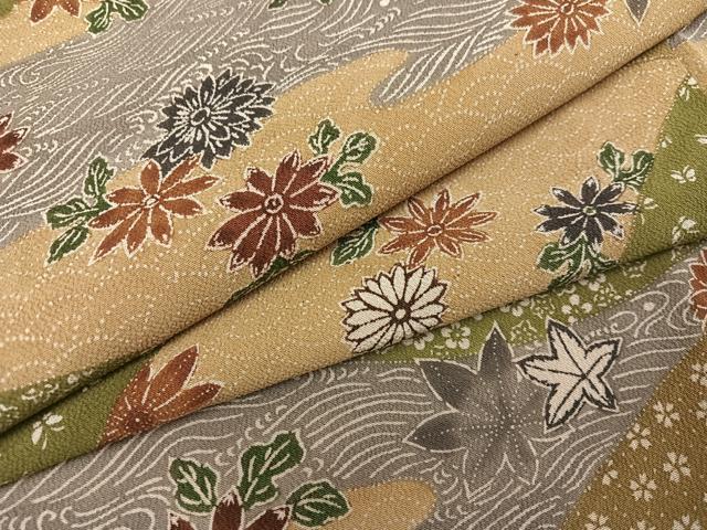 平和屋着物●上質な小紋 型染め 草花舞蝶文 鬼しぼ縮緬 三越扱い 正絹 逸品 AABH0445ph