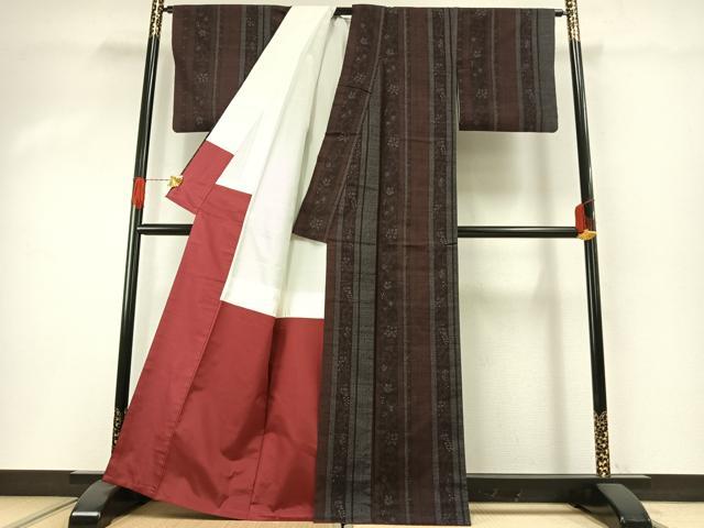 平和屋着物●結城紬 100亀甲 花唐草間道 正絹 逸品 AABH0521fy