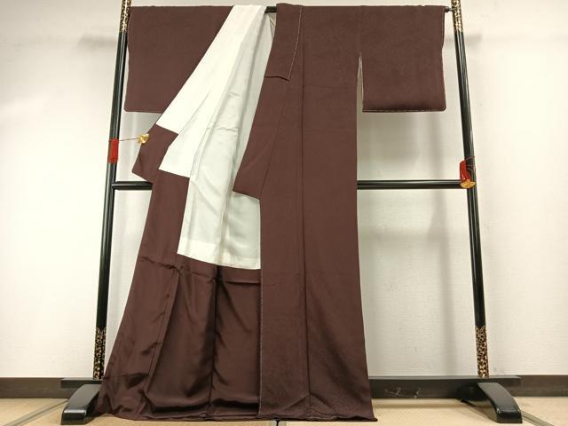 平和屋着物●上質な色無地 紗綾形地紋 黒鳶色 ロング丈 正絹 逸品 未使用 AABH0565fy