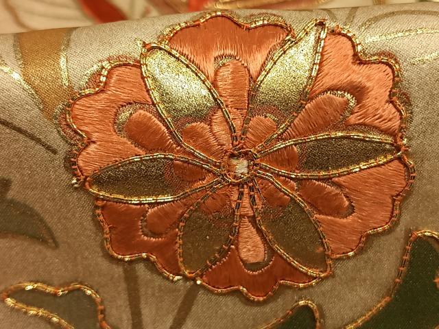 平和屋着物●豪華振袖 駒刺繍 草花間道 金彩 正絹 逸品 AABH0568fy