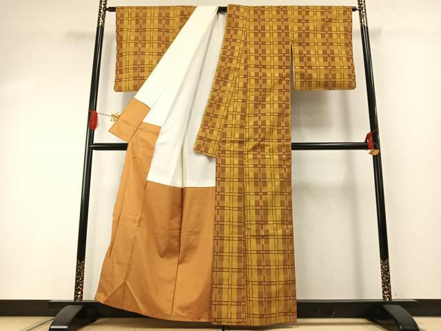 平和屋着物●本場黄八丈 市松綾織 紬 正絹 逸品 AABH0604fy