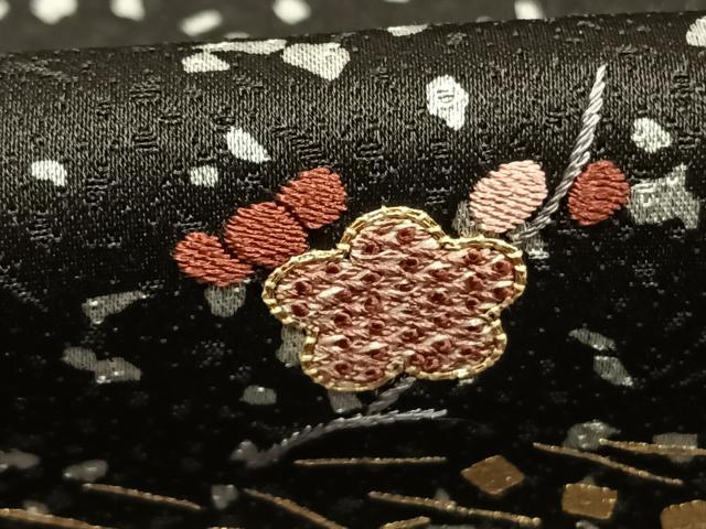 平和屋着物●訪問着 駒刺繍 草花文 黒地 金糸 金彩 越後屋 正絹 逸品 AABH0791fy