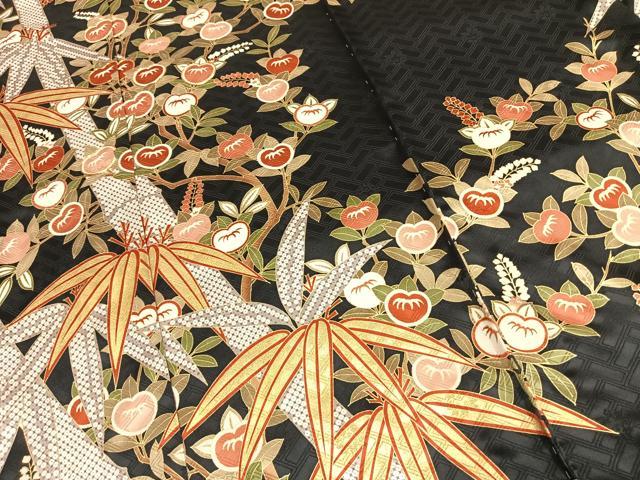 平和屋着物●十日町老舗ブランド 吉澤友禅 吾妻徳穂 振袖 駒刺繍 枝花文 黒地 仮絵羽 逸品 未使用 AABH0798fy