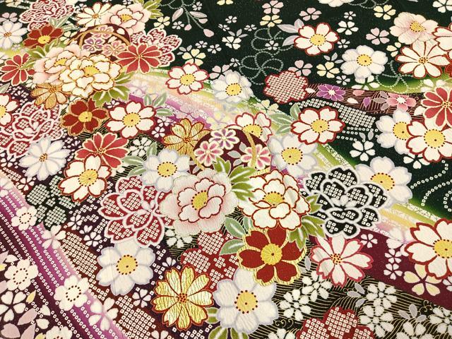 平和屋着物●豪華振袖 駒刺繍 草花文 暈し染め 金彩 銀通し地 正絹 逸品 AABH0816fy