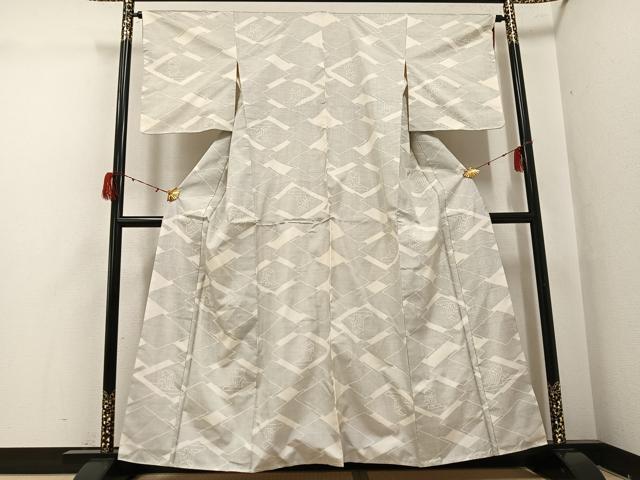 平和屋着物●本場大島紬 白大島 カタス7マルキ 御所車文 正絹 逸品 未使用 AABH2047ph