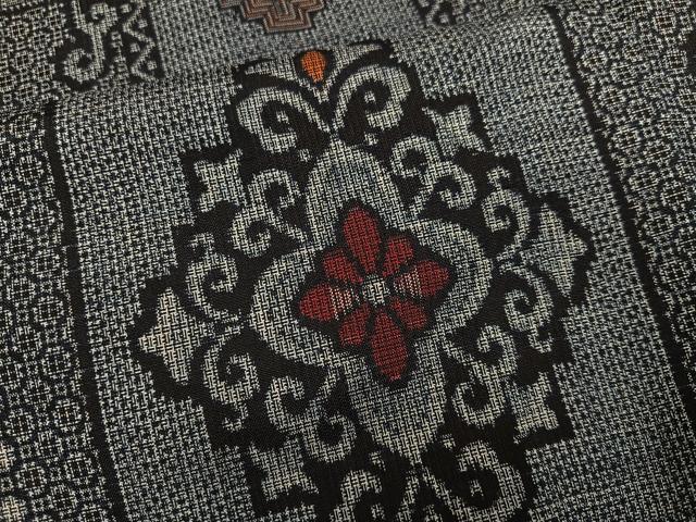 平和屋着物●本場大島紬 割込み絣 花唐草文 正絹 逸品 AABH2051ph