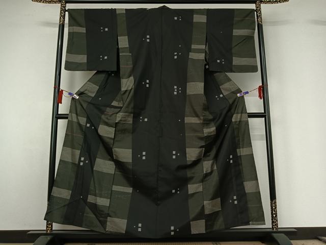平和屋着物▽本場大島紬 単衣 7マルキ 幾何学文様 黒地 正絹 逸品 AABH2181jh
