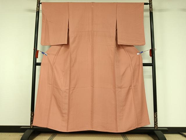 平和屋着物▽上質な色無地 単衣 作家物 網代地紋 鴇色 正絹 逸品 AABH2221jh