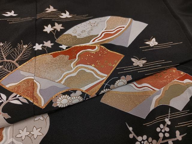 平和屋着物●豪華黒留袖 友禅 駒刺繍 地紙草花舞蝶文 金彩 三越扱い 正絹 逸品 AABH3070ph