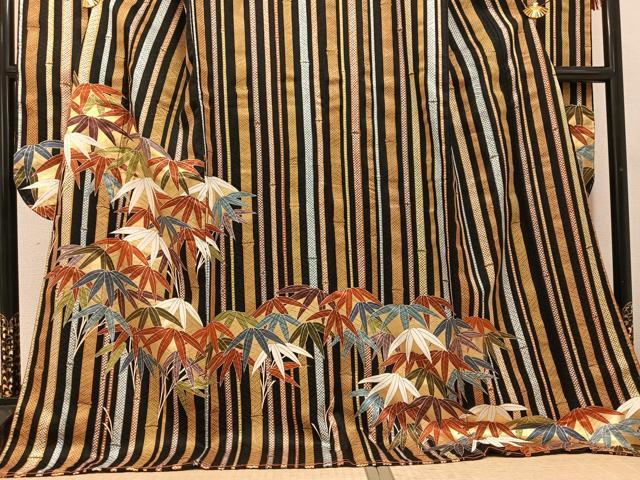 平和屋着物●豪華振袖・長襦袢(無双仕立て)セット 笹竹文 黒地 金彩 ロング丈 半衿刺繍 正絹 逸品 未使用 AABH3101ph