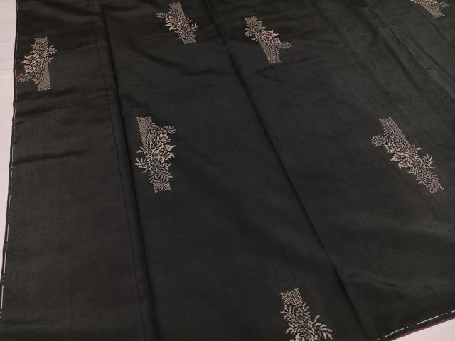 平和屋着物●本場大島紬 地空き カタス7マルキ 総絣 草花文 正絹 逸品 未使用 AABH3103ph