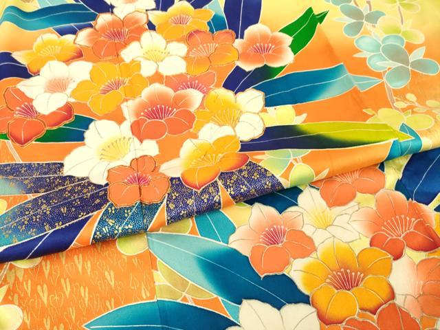 平和屋着物●豪華振袖・長襦袢(無双仕立て)セット 駒刺繍 草花文 暈し染め 金彩 正絹 逸品 AABH3294ck