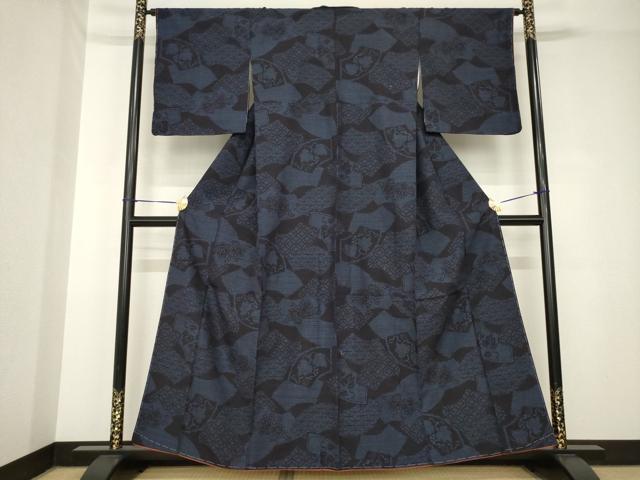 平和屋着物●結城紬 80亀甲 地紙唐草文 正絹 逸品 未使用 AABH3322ck