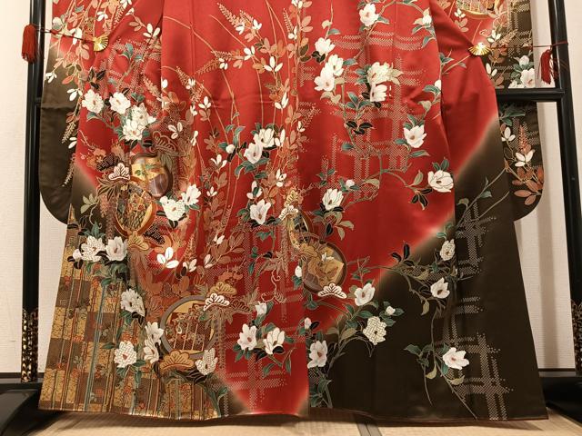 平和屋着物●豪華振袖 駒刺繍 草花文 暈し染め 金彩 正絹 逸品 AABH3814ph