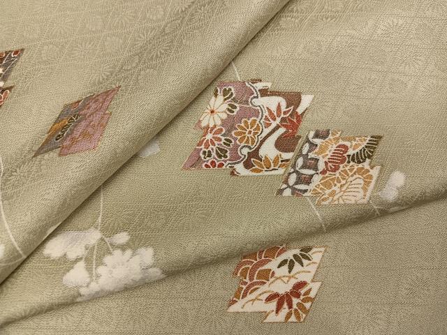 平和屋着物●上質な小紋 松皮菱草花文 金彩 正絹 逸品 AABH3827ph