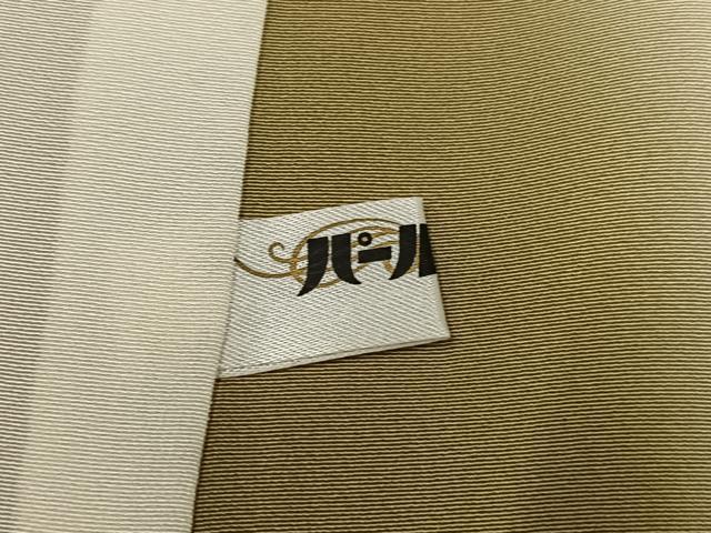 平和屋着物●上質な小紋 松皮菱草花文 金彩 正絹 逸品 AABH3827ph