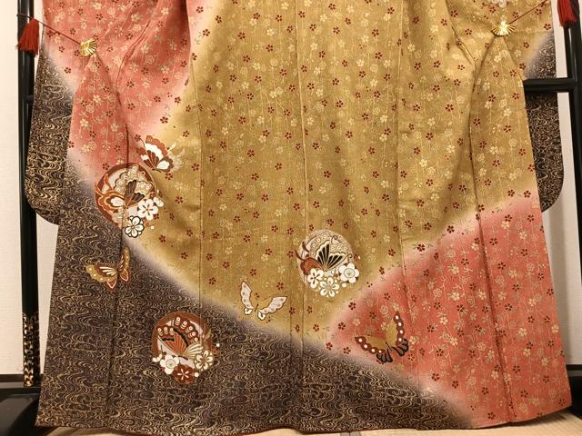 平和屋着物●豪華振袖 駒刺繍 ふくれ織 花蝶文 暈し染め 金銀彩 正絹 逸品 AABH4072ph