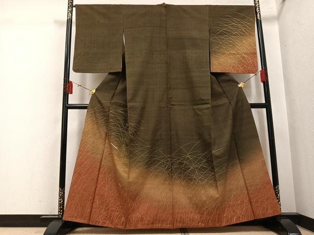平和屋着物●訪問着　作家物　紬地　刺繍　楽器舞扇笹文　暈し染め　金彩　正絹　逸品　AABH4103ph 平和屋着物○訪問着 作家物 紬地 刺繍 楽器舞扇笹文 暈