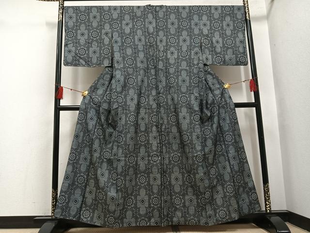 平和屋着物●本場大島紬 割込み絣 花尽くし 正絹 逸品 AABH4123ph
