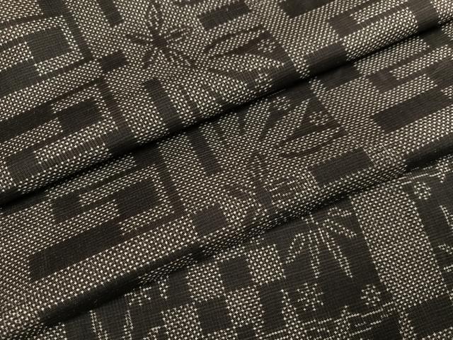 平和屋着物●本場大島紬 一元7マルキ 草花文 正絹 逸品 AABH4134ph