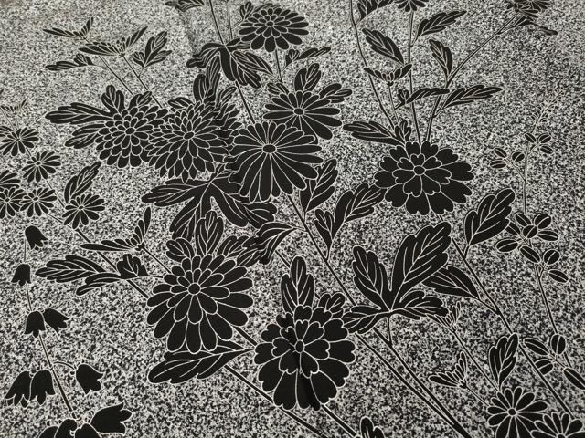平和屋着物●訪問着 草花文 黒地 銀彩 正絹 逸品 AABH4220ck