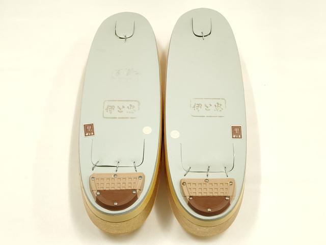 平和屋着物●和装小物 和装草履 伊と忠 金彩 共箱付き 逸品 AABH4287ay