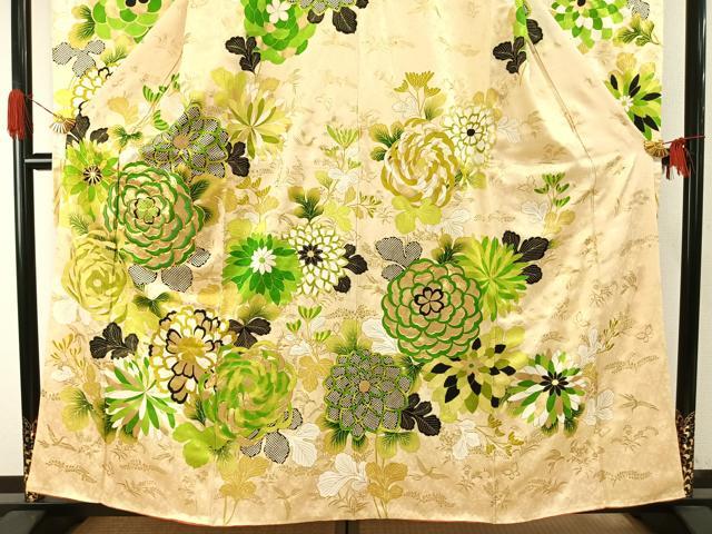 平和屋着物●豪華振袖 駒刺繍 草花文 金彩 正絹 逸品 AABH4744fy