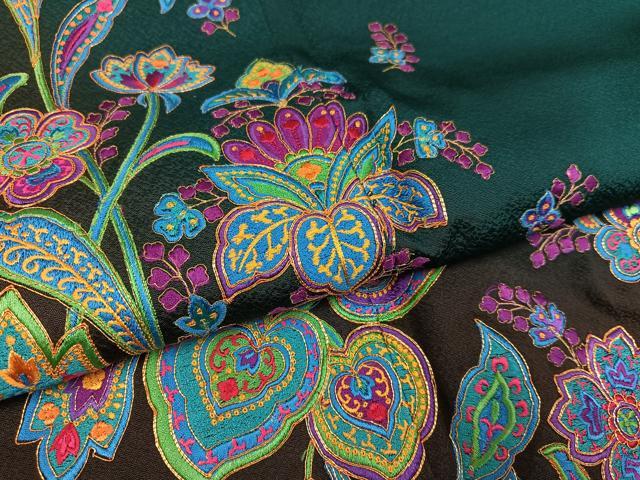 平和屋着物●豪華振袖 駒刺繍 草花文 正絹 逸品 AABH5248ph