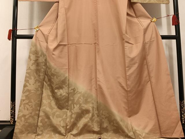 平和屋着物●本場大島紬 訪問着 刺繍 枝梅文 暈し染め 金彩 正絹 逸品 AABH5311ph
