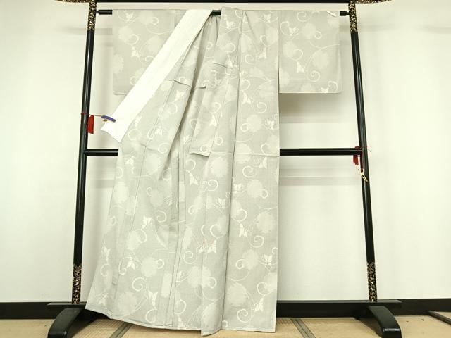 平和屋着物▽本塩沢 単衣 110亀甲 雪輪舞蝶文 正絹 逸品 AABH5748jh