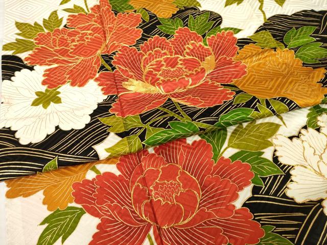 平和屋着物●豪華振袖 駒刺繍 草花文 金彩 正絹 逸品 AABH5768ck