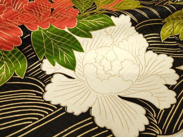 平和屋着物●豪華振袖 駒刺繍 草花文 金彩 正絹 逸品 AABH5768ck