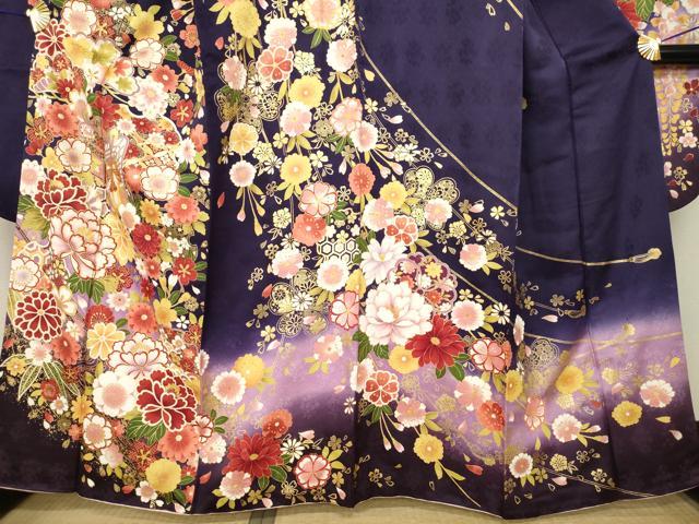 平和屋着物●豪華振袖 御所車雪輪花文 暈し染め 金彩 正絹 逸品 AABH5794ck