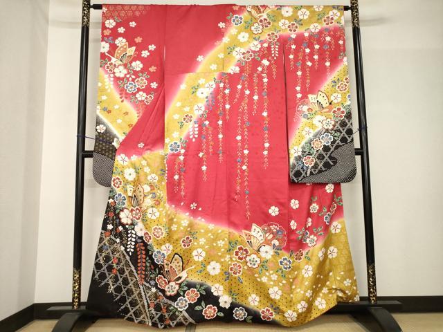 平和屋着物●豪華振袖 駒刺繍 雪輪花蝶文 金彩 正絹 逸品 AABH5831ck